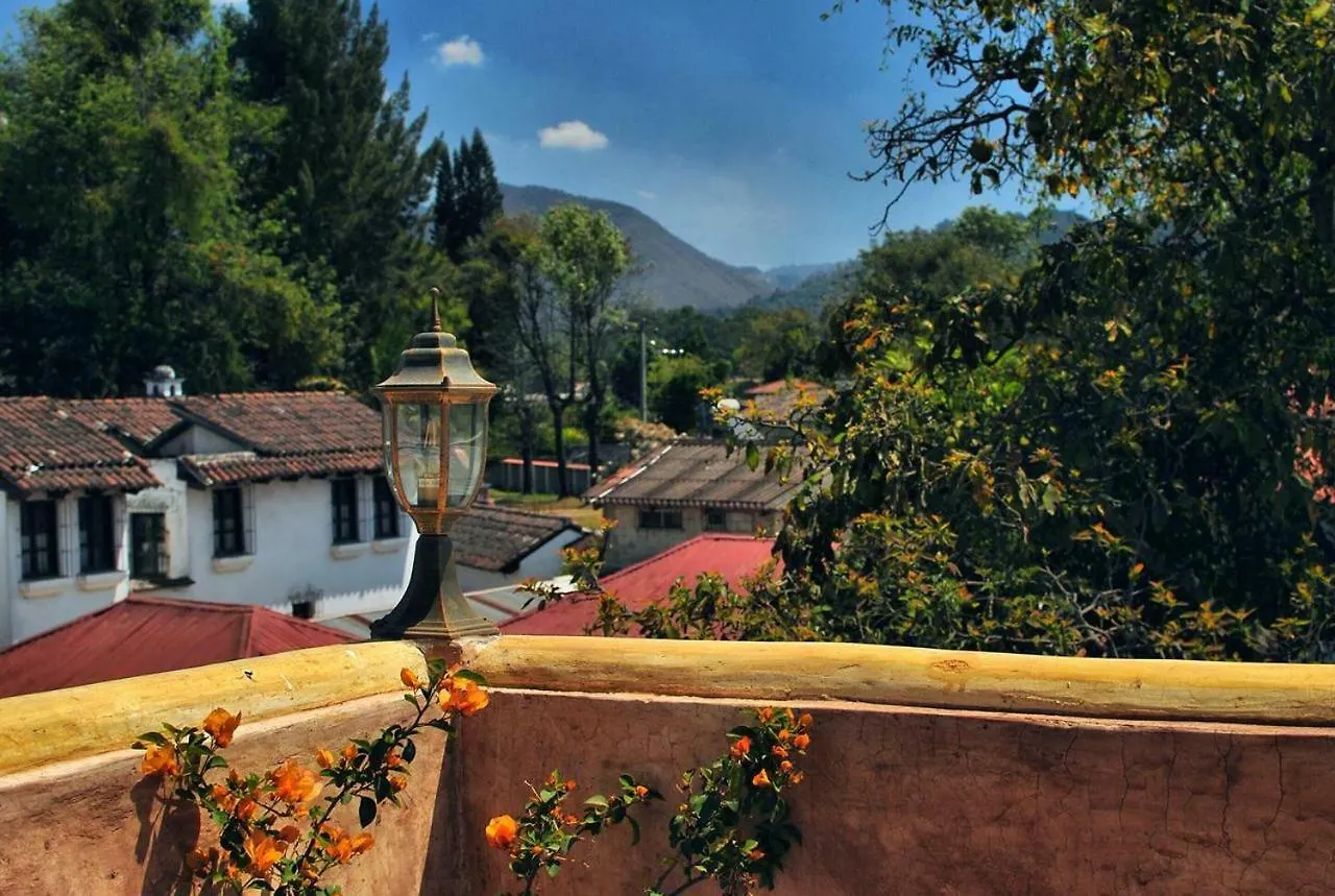 Las Violetas Aparthotel Antigua Guatemala